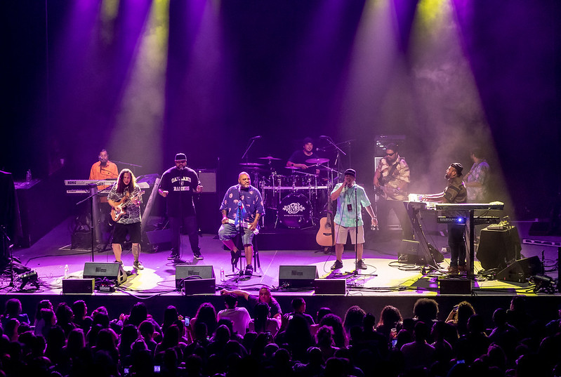 Fiji x Morgan Heritage Fiji x Morgan Heritage on stage