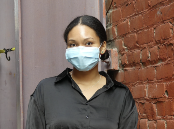 Photo of intern Sydnie Alex with mask on